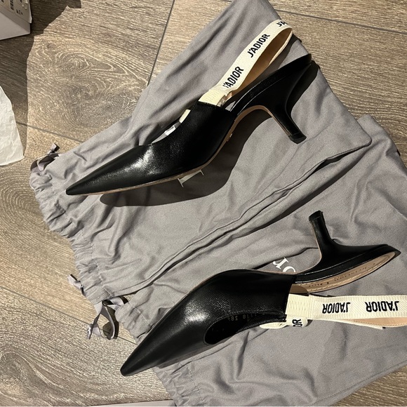 Dior J’adior heels lambkin black (authentic) - Picture 2 of 9
